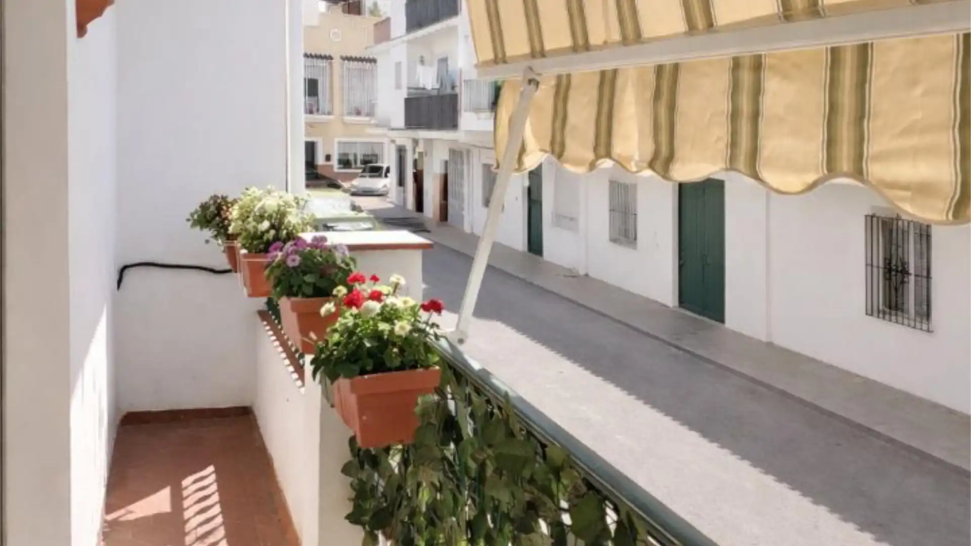 Casa adosada en  Calle Navarra 12 - Foto 11