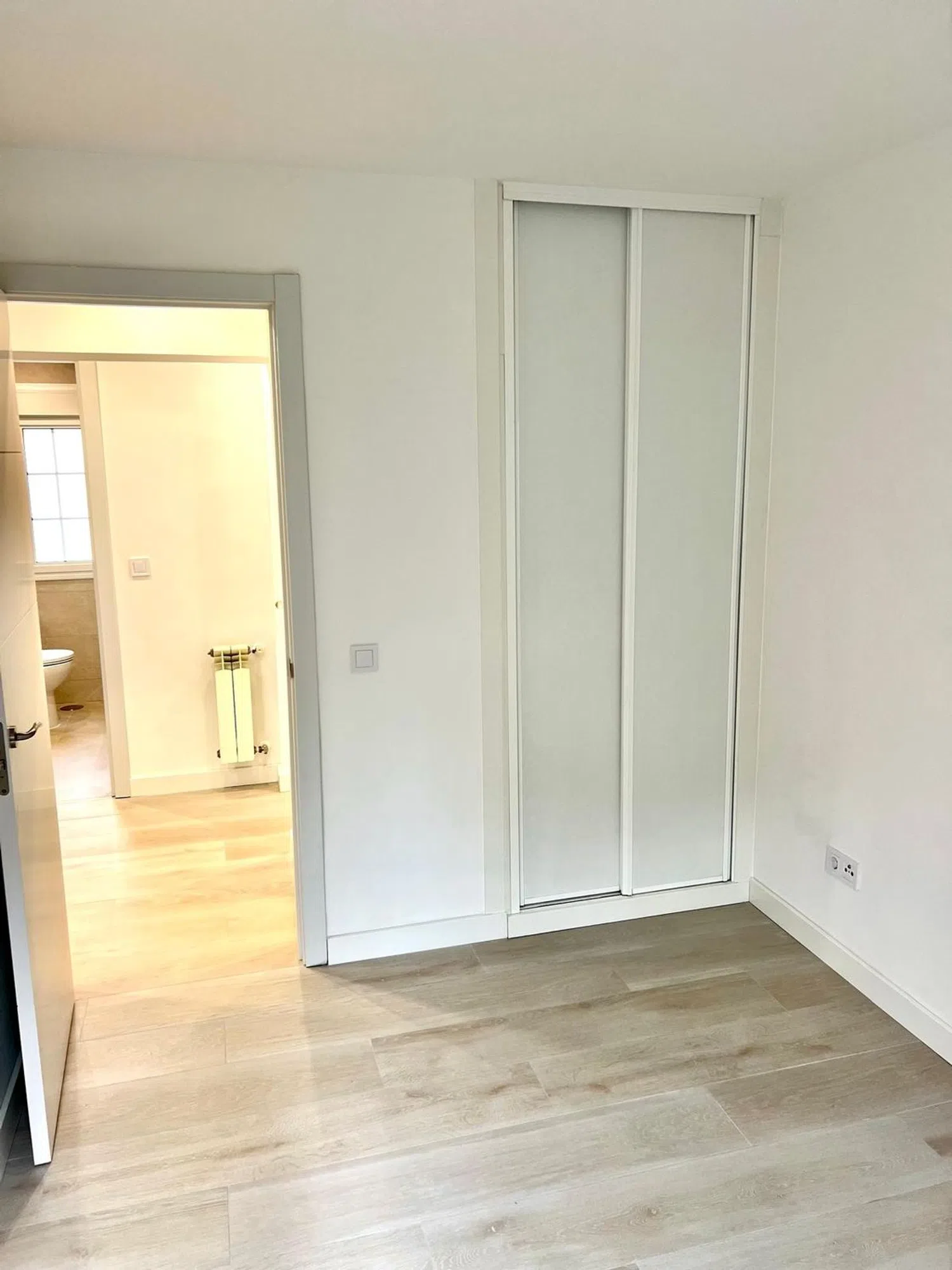 Piso en plaza de Alcira, 16 - Foto 2