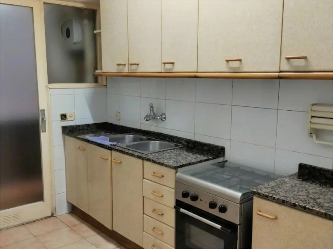 Piso en Castelldefels - Foto 2