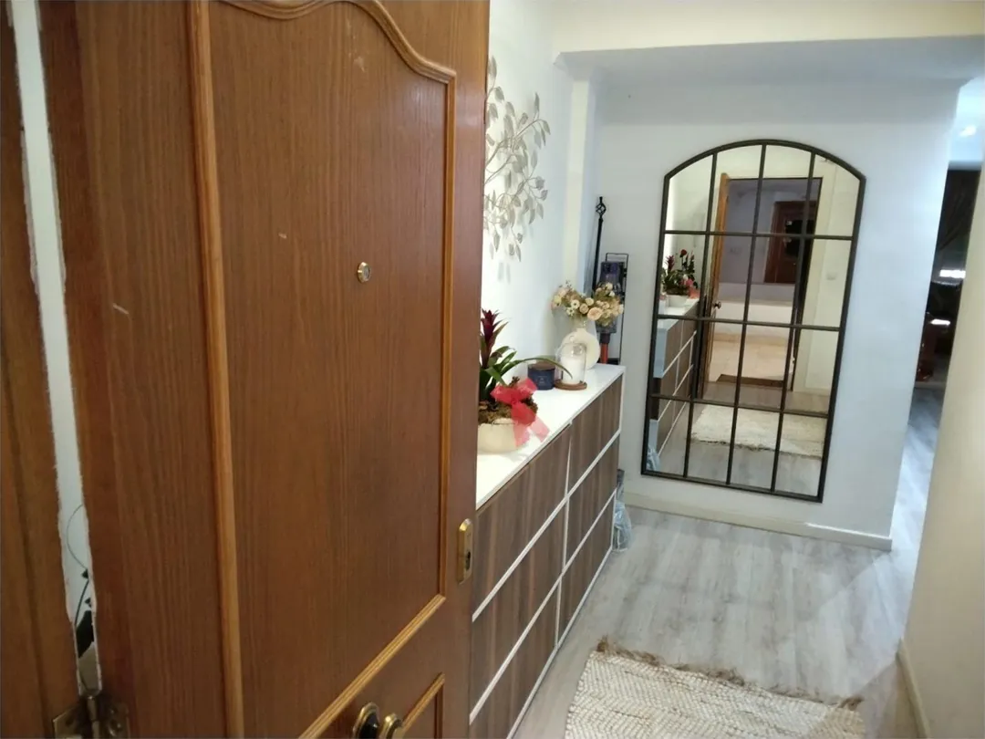 Piso en  Avinguda Sant Esteve 96 - Foto 8