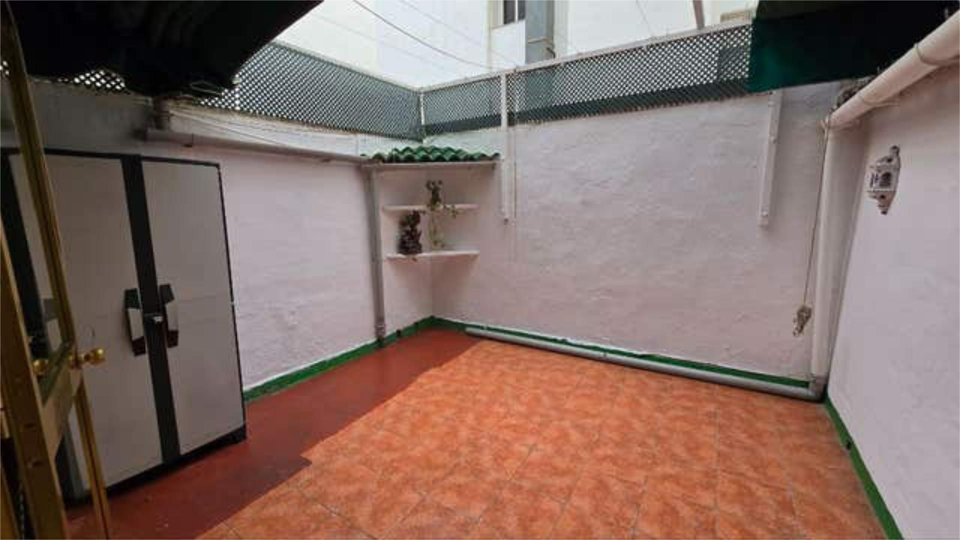 Piso en Ciudad Jardín - Foto 9