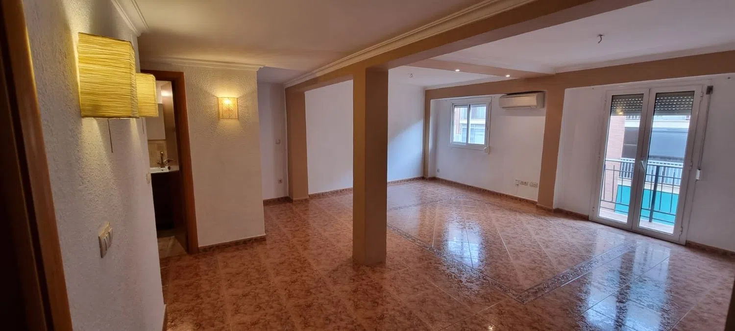 Piso en calle de Méndez Núñez, 25 - Foto 1