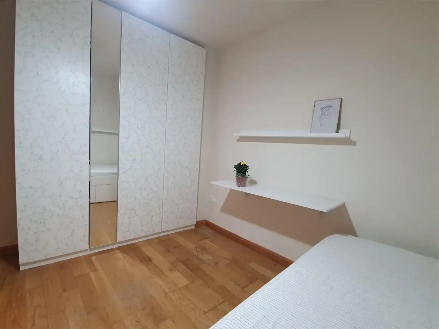 Piso en  Calle del Pozo Blanco 16 - Foto 8