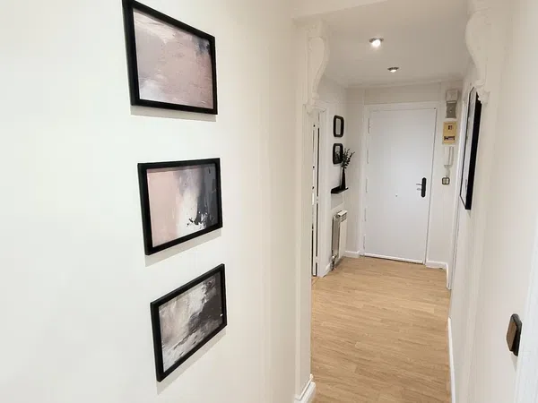 Piso en Gonzalo de Berceo, 4 - Foto 11