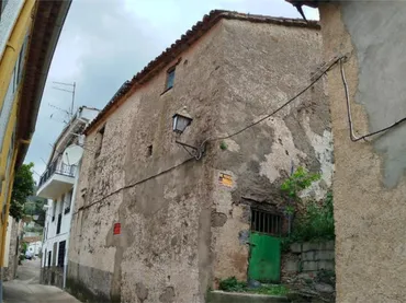 Chalet en Parte alta del pueblo - Foto 3