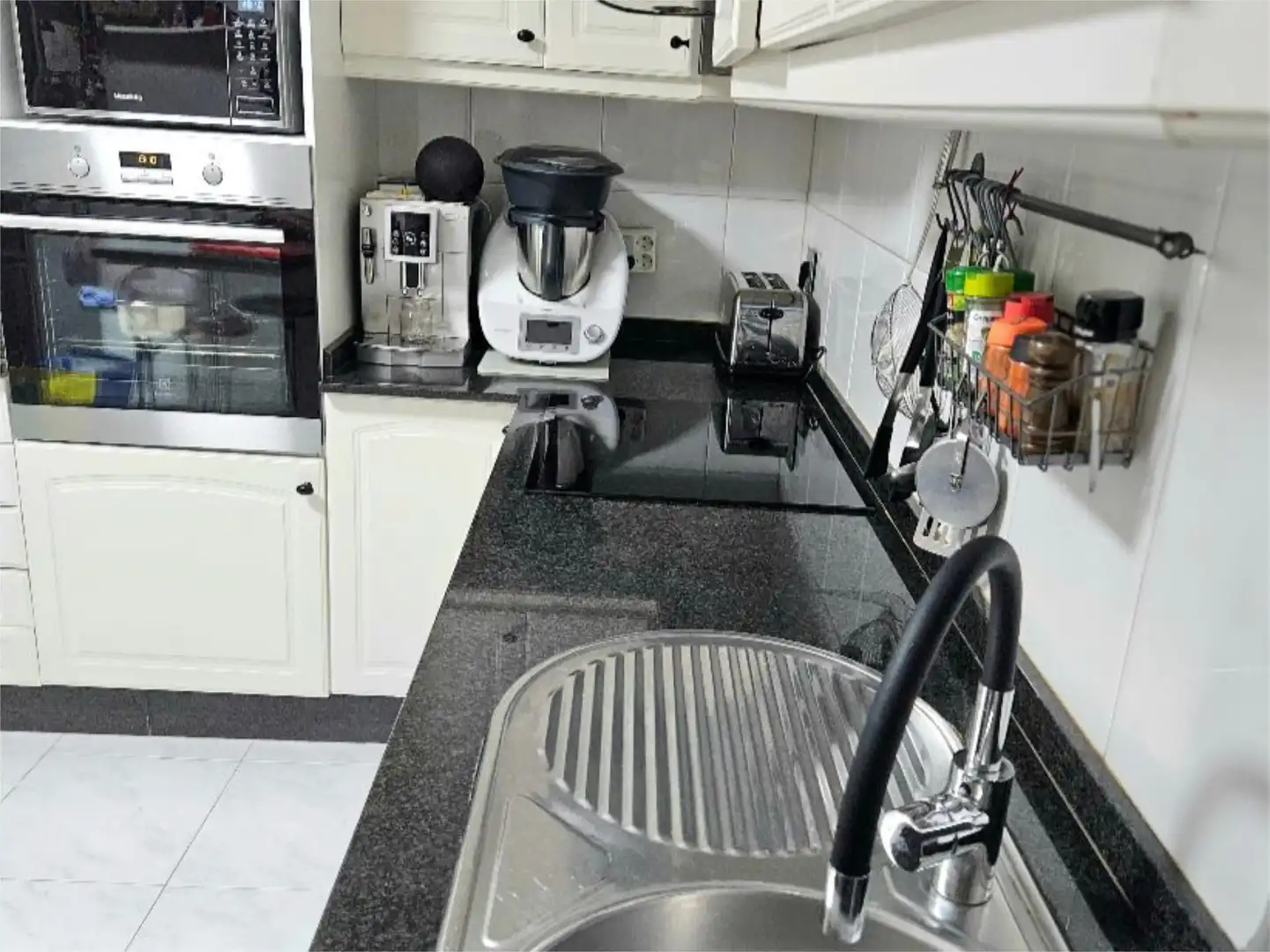 Piso en  Rúa de Benito Corbal 50 - Foto 12