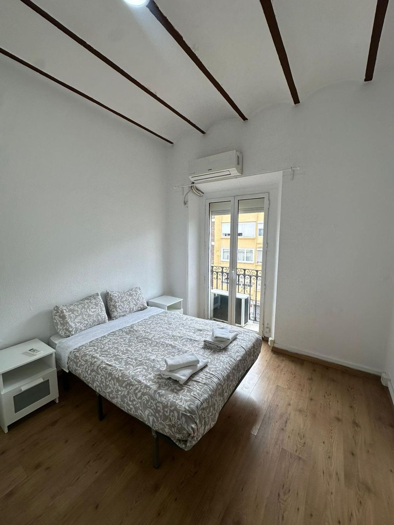 Piso en calle Pagés del Corro, 159 - Foto 5