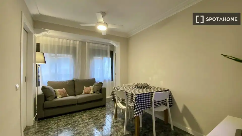 Piso en L'Hospitalet de Llobregat - Foto 6