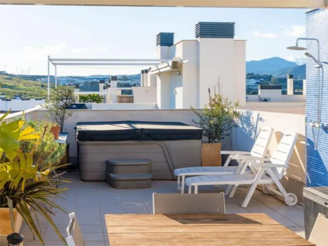 Piso en  Calle Parque Central 2 - Foto 1