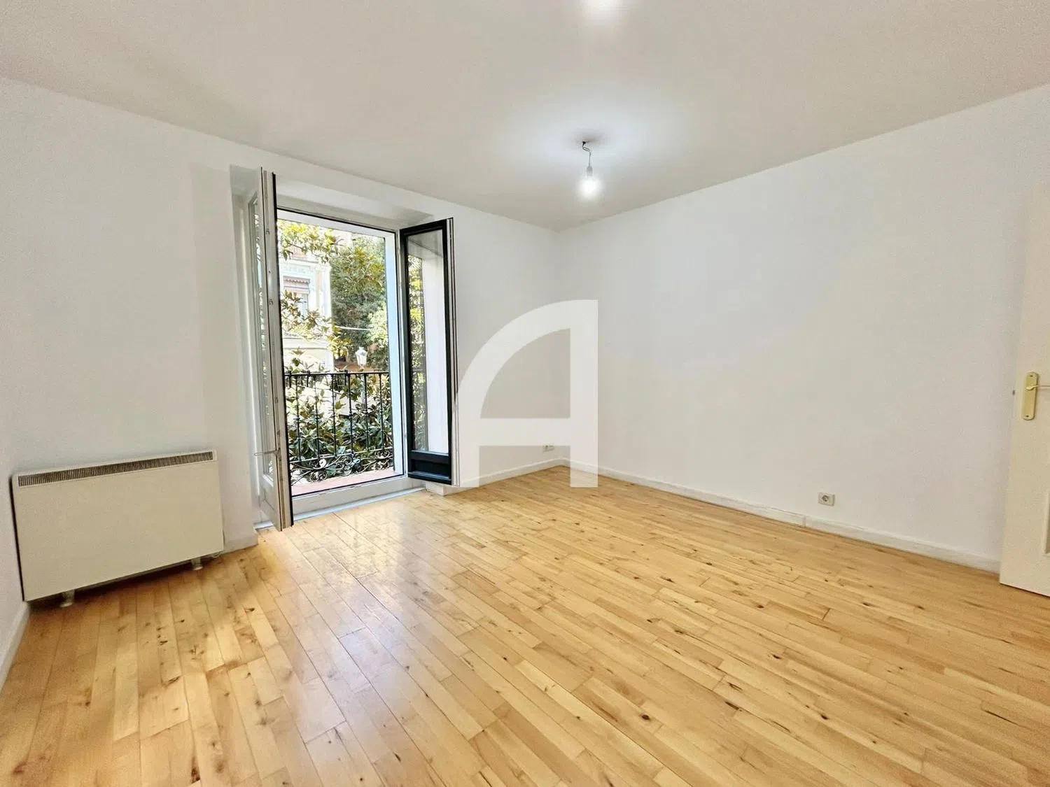 Piso en calle del Ave María - Foto 4