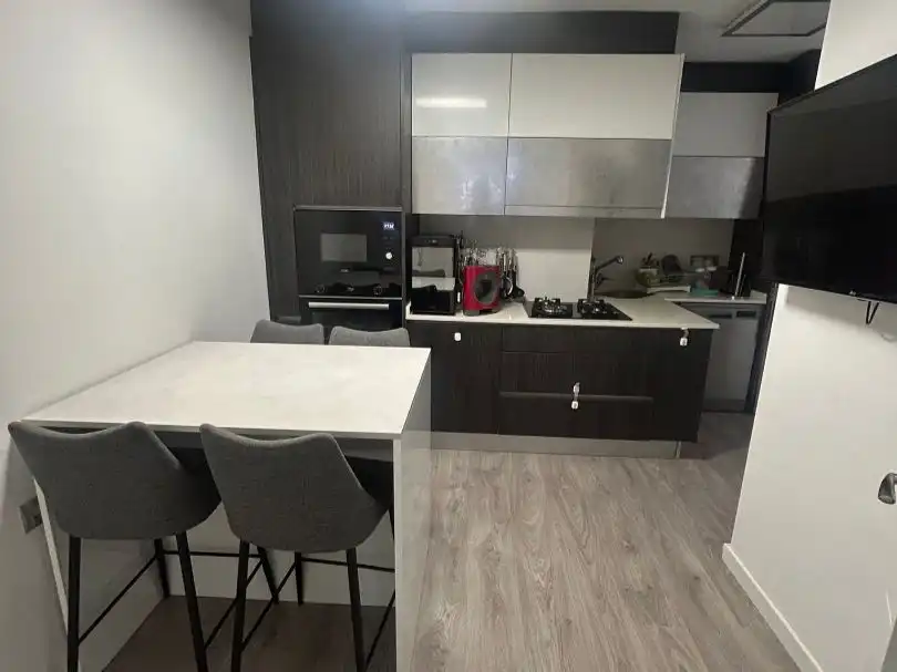 Piso en  Alameda de Cervantes 38 - Foto 4