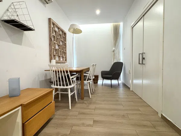 Piso en Calle de Sants, Sants - Foto 2