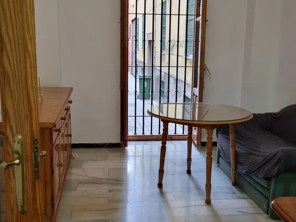 Piso en calle Candiota, 12