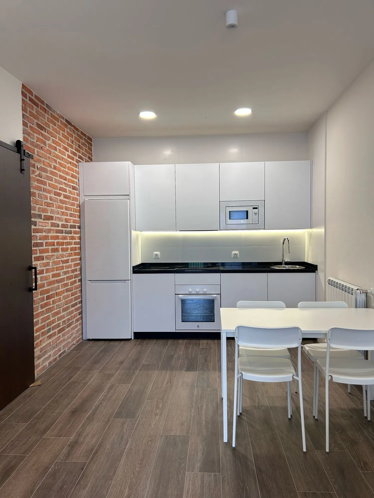 Estudio en calle Blas de Otero, 8 - Foto 2