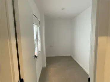 Piso en  Carrer de l'Escola Pia 99 - Foto 7