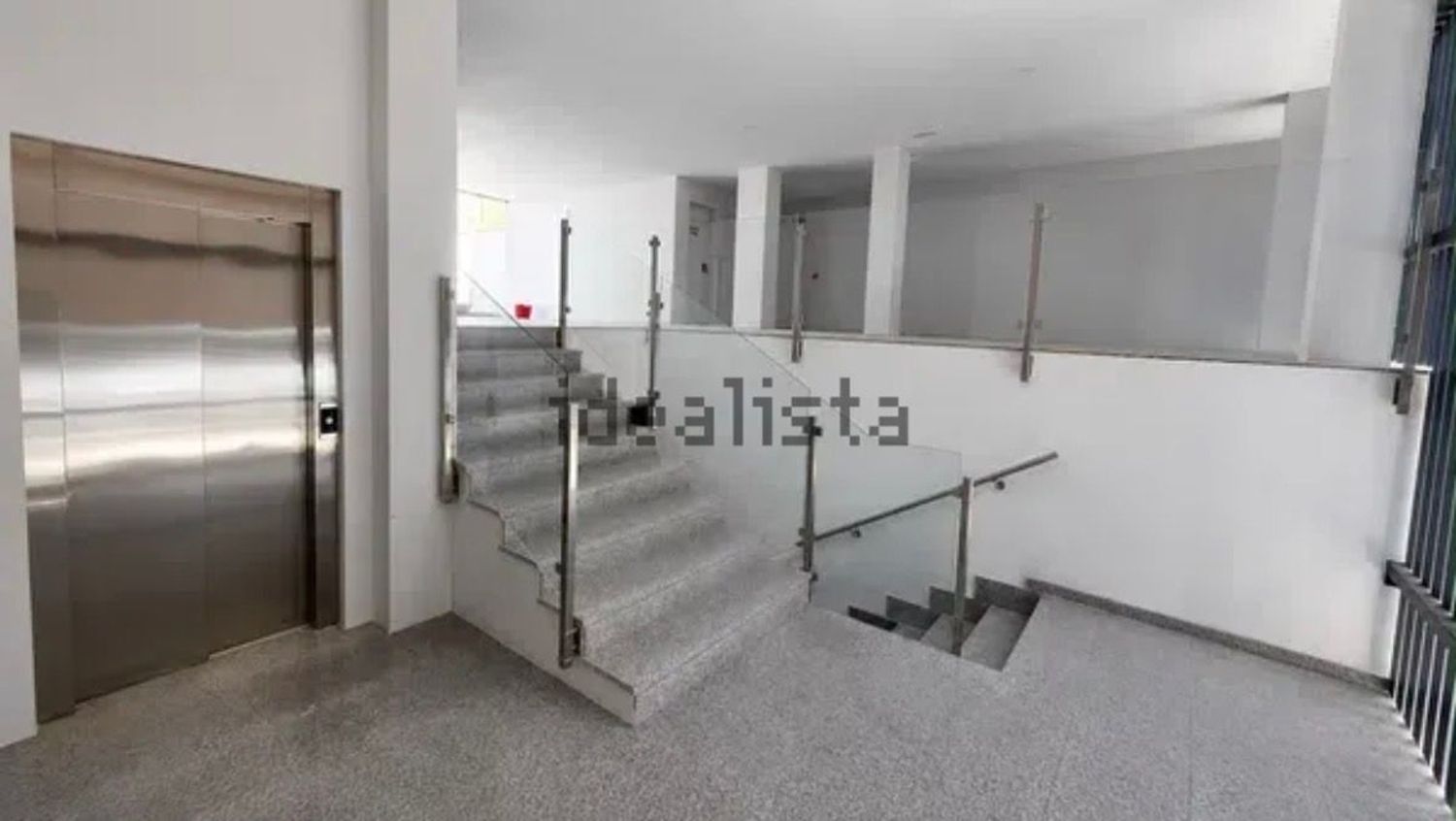 Piso en Calle Guindos, 25 -27, Valdeacederas - Foto 2