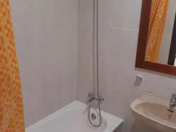 Piso en calle Juan Antonio Álvarez Rabanal, 86 - Foto 9