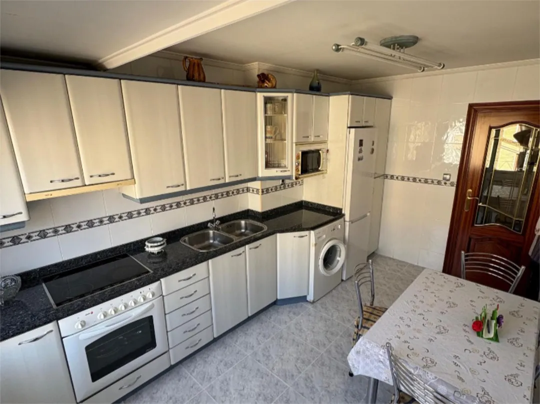 Piso en Vitoria - Gasteiz - Foto 8