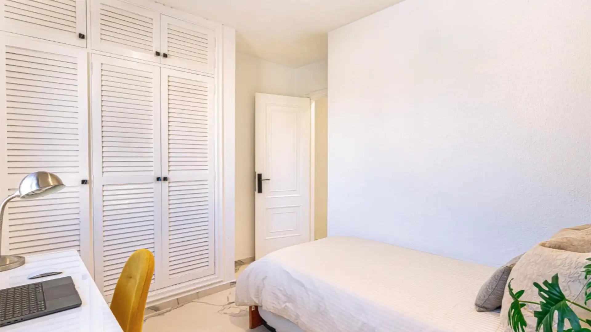 Casa adosada en  Calle Armiche 28 - Foto 8