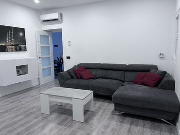 Planta baja en  Carrer de Bartomeu Castell 18 - Foto 3