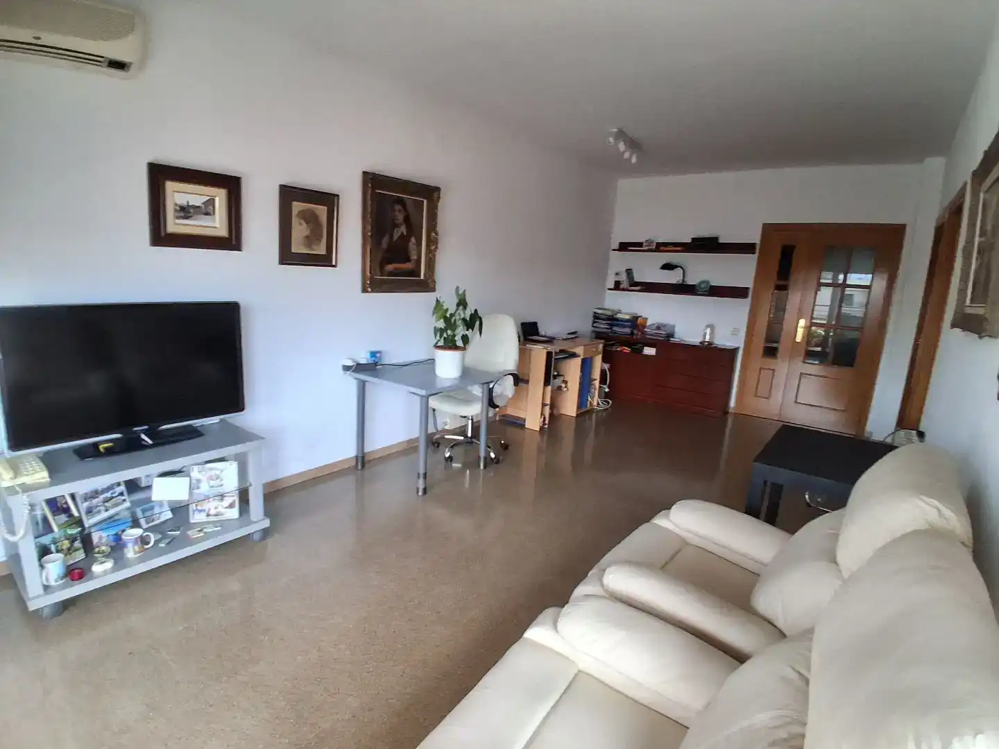 Piso en  Avinguda de Salvador Dalí i Domènech 13 - Foto 3