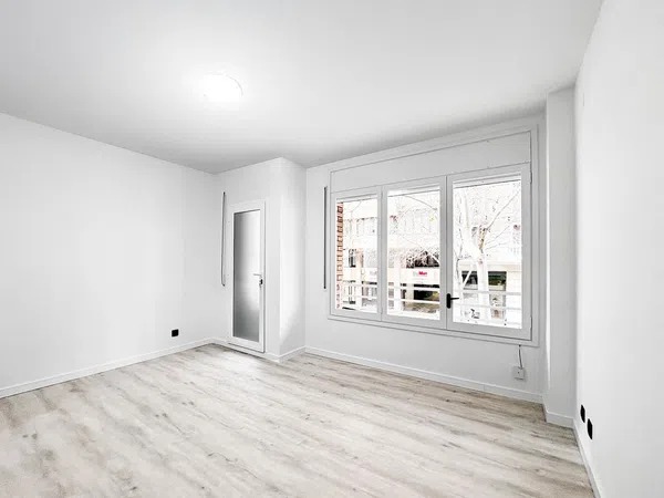 Piso en calle de Mallorca, 96 - Foto 3