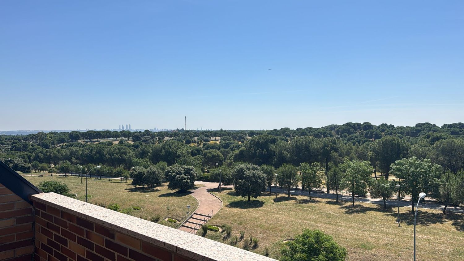 Dúplex en Zona Monte el Pilar - Foto 13