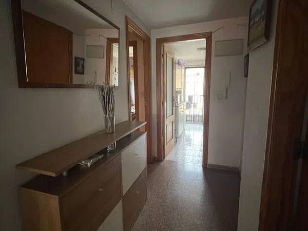 Piso en avenida Benito Perez Galdos, 4