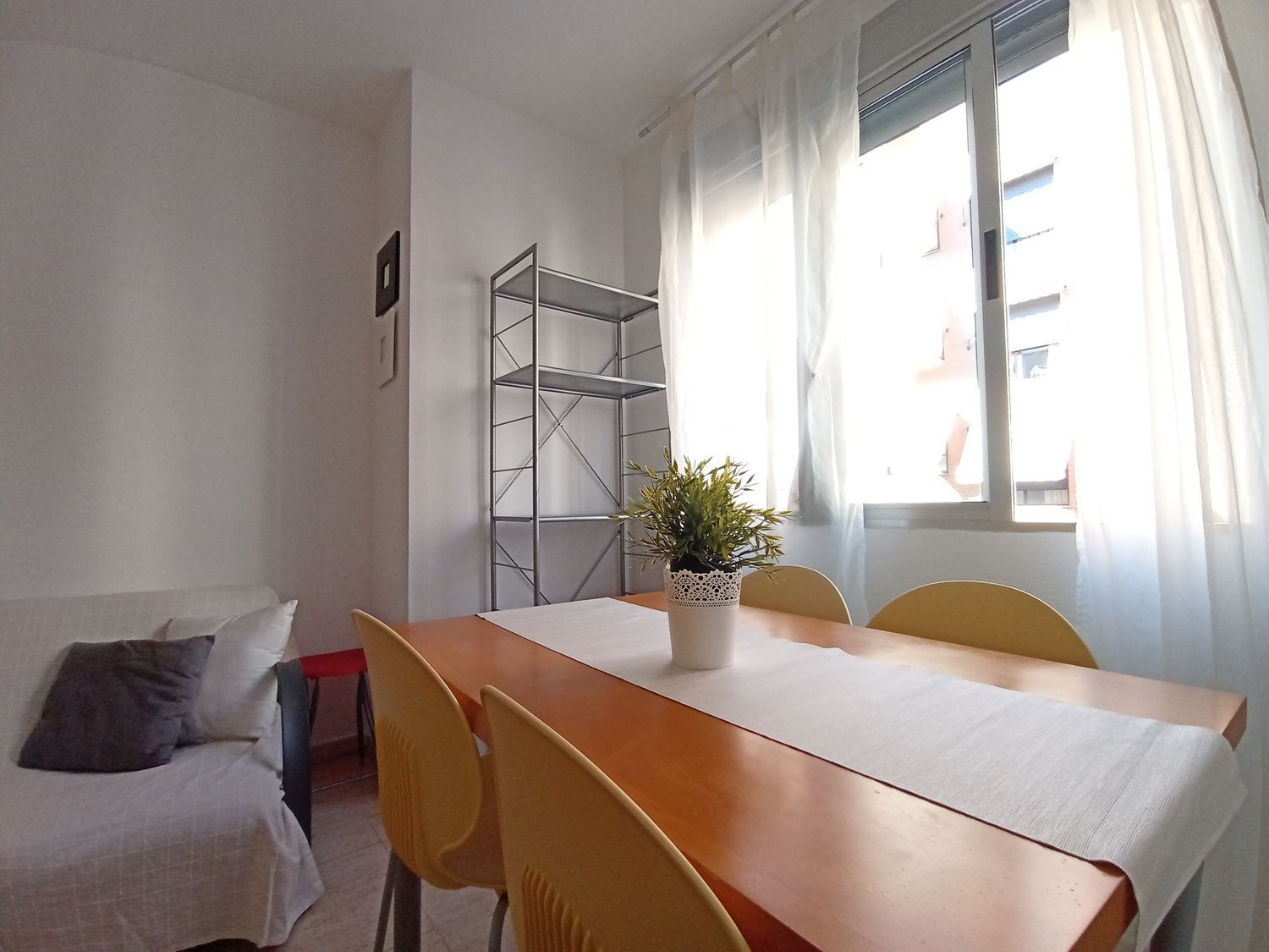 Piso en calle Arquitecto Guardiola, 3 - Foto 5