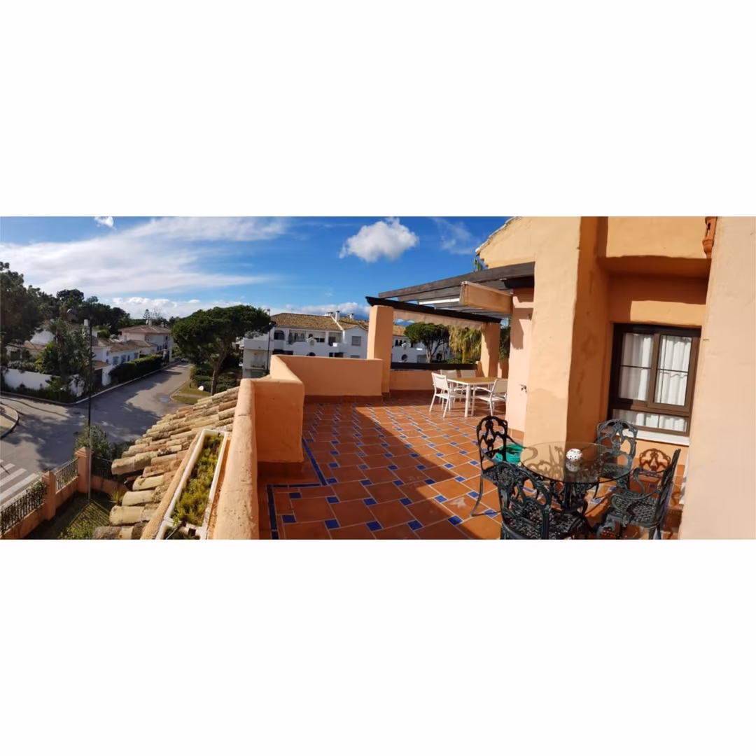 Ático en  Calle de la Perdiz 10 - Foto 1