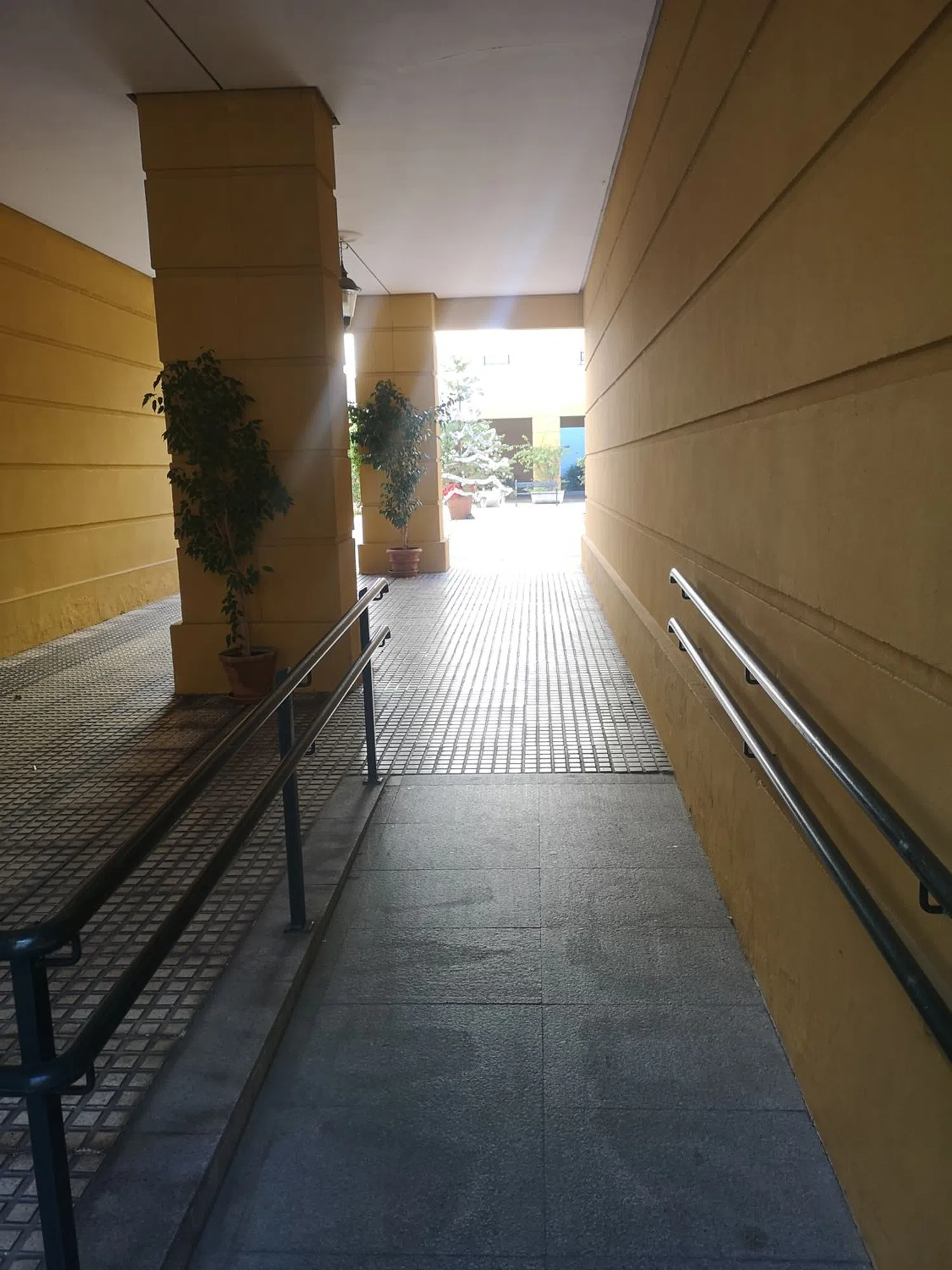 Piso en calle Pagés del Corro, 91 - Foto 3