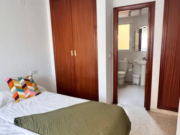 Piso en Avenida Plutarco, El Consul - El Romeral - Foto 9