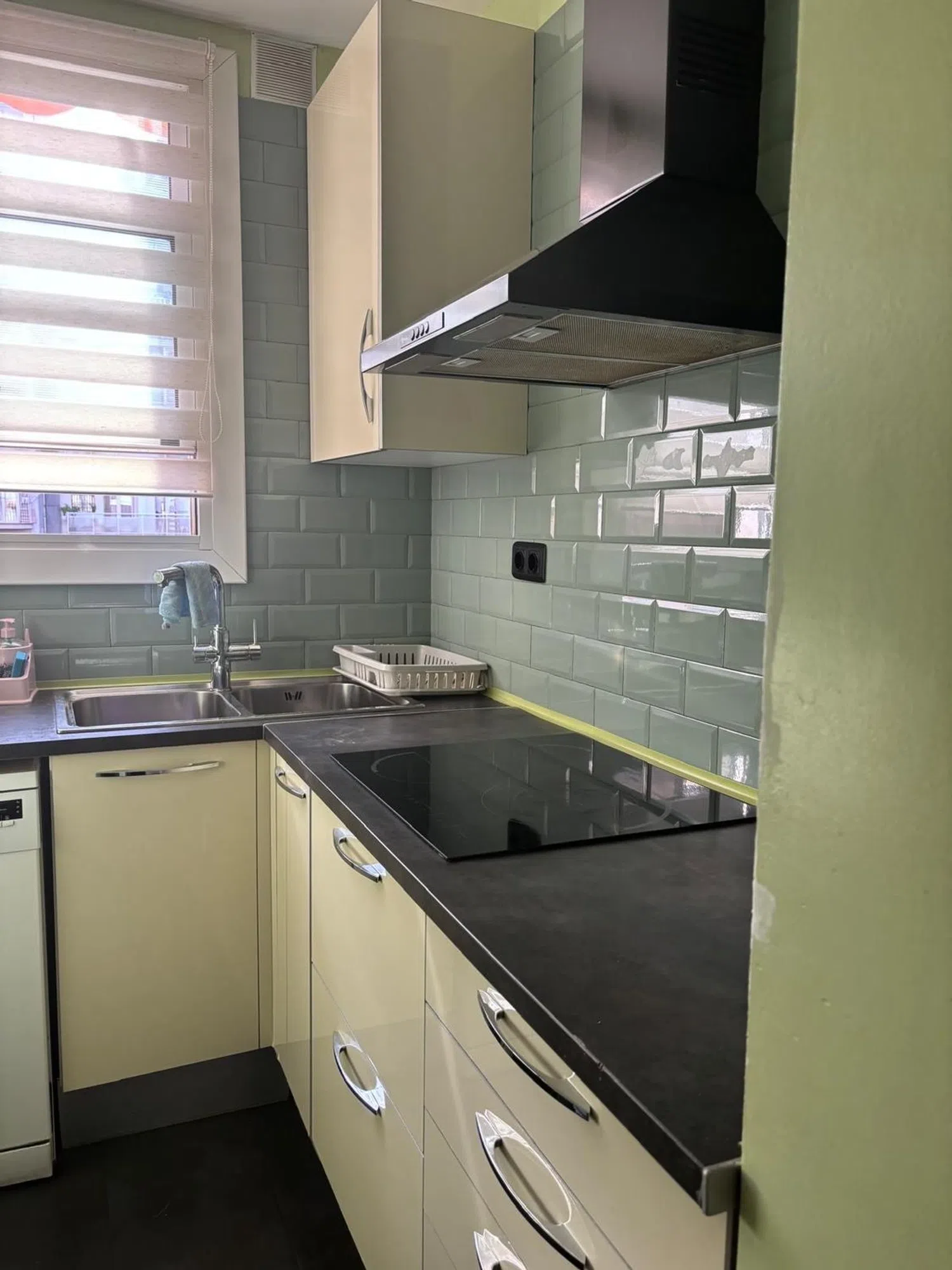 Piso en calle de Roger de Flor, 190 - Foto 1