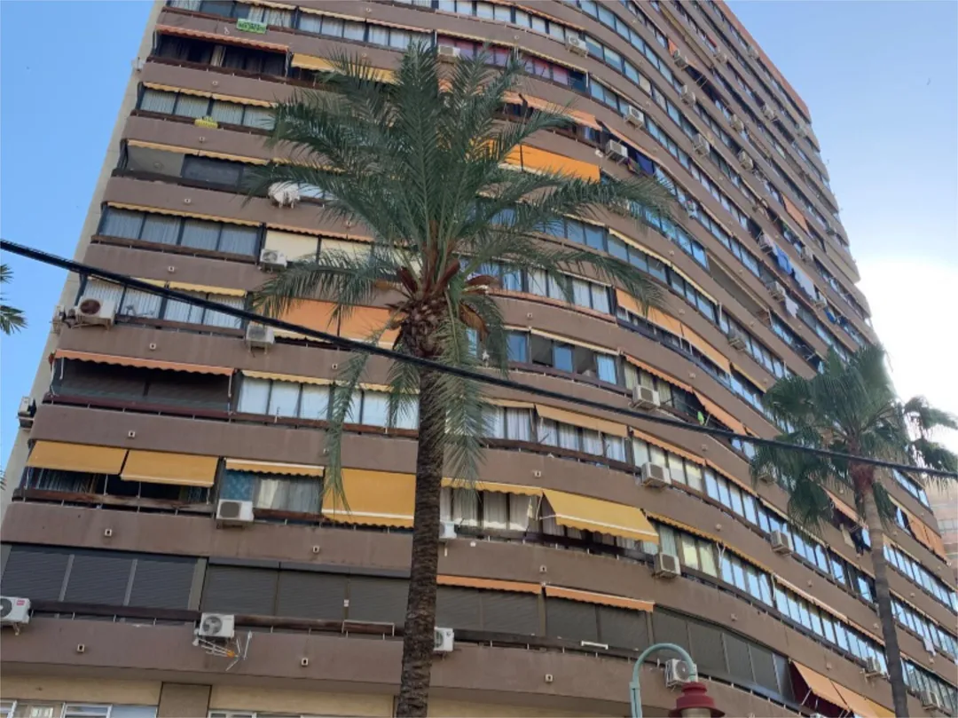 Piso en  Calle de Bruselas 9 - Foto 13