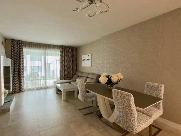 Piso en calle Avellano, 14 - Foto 1