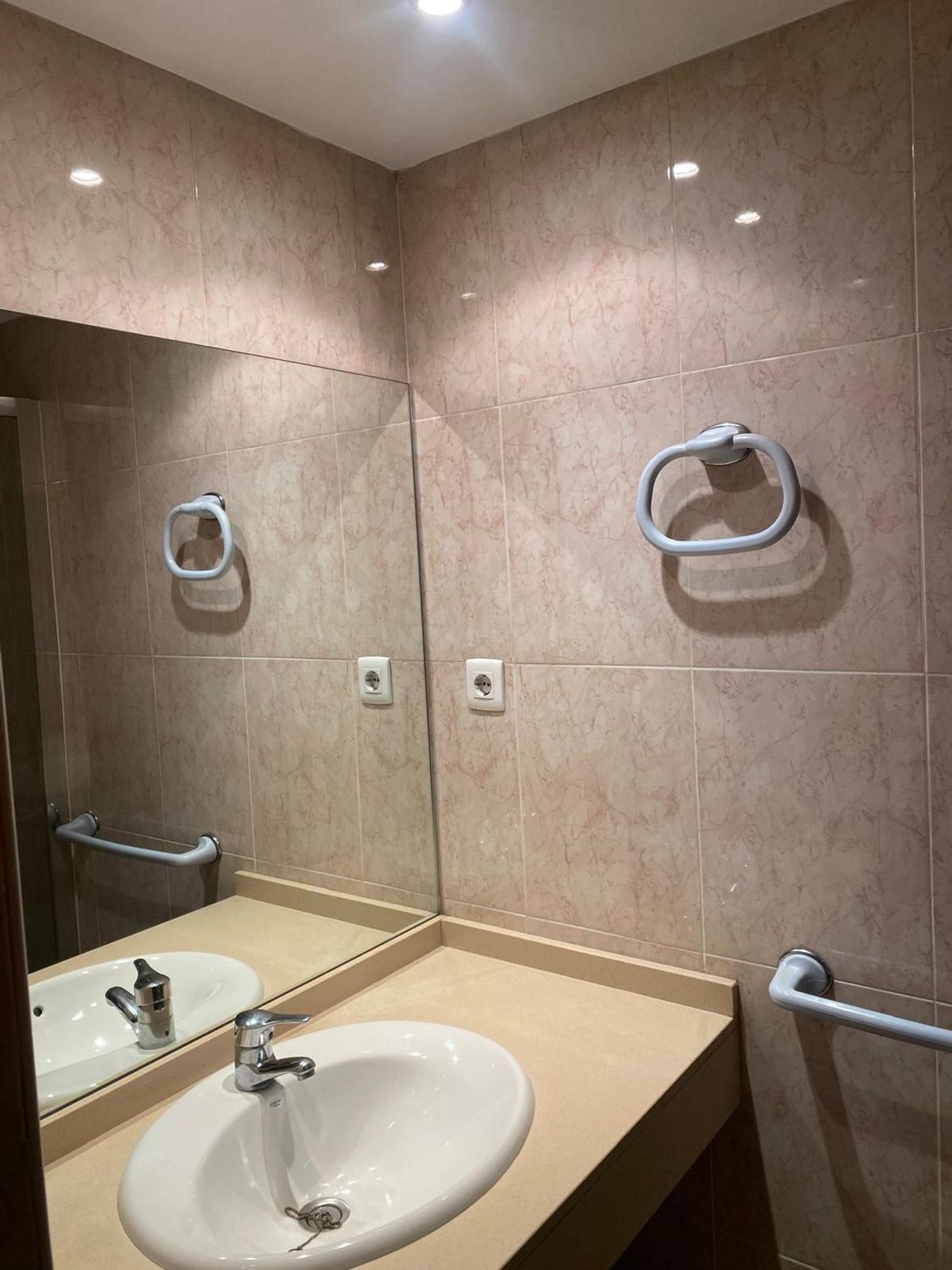 Estudio en calle Valentí Almirall, 4 - Foto 4