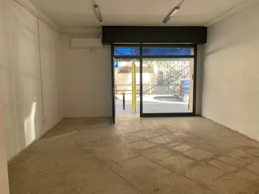 Local comercial en  Carrer de Bellaterra - Foto 2