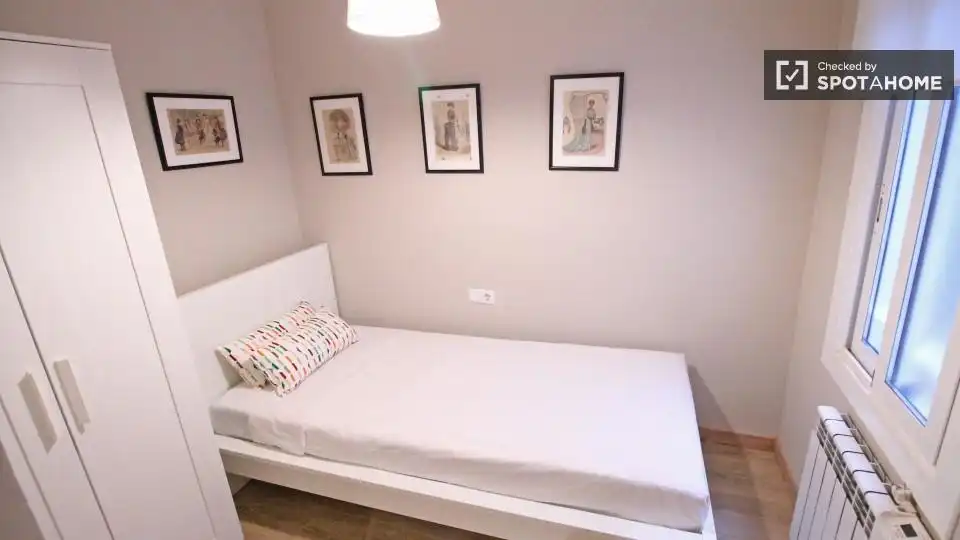 Piso en  Barcelona Capital - Foto 4