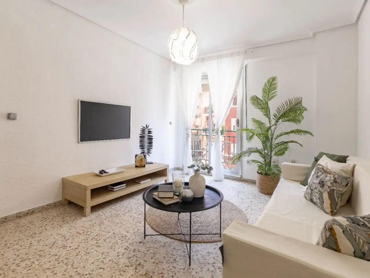 Piso en  Carrer de Dolores Alcaide 22 - Foto 3