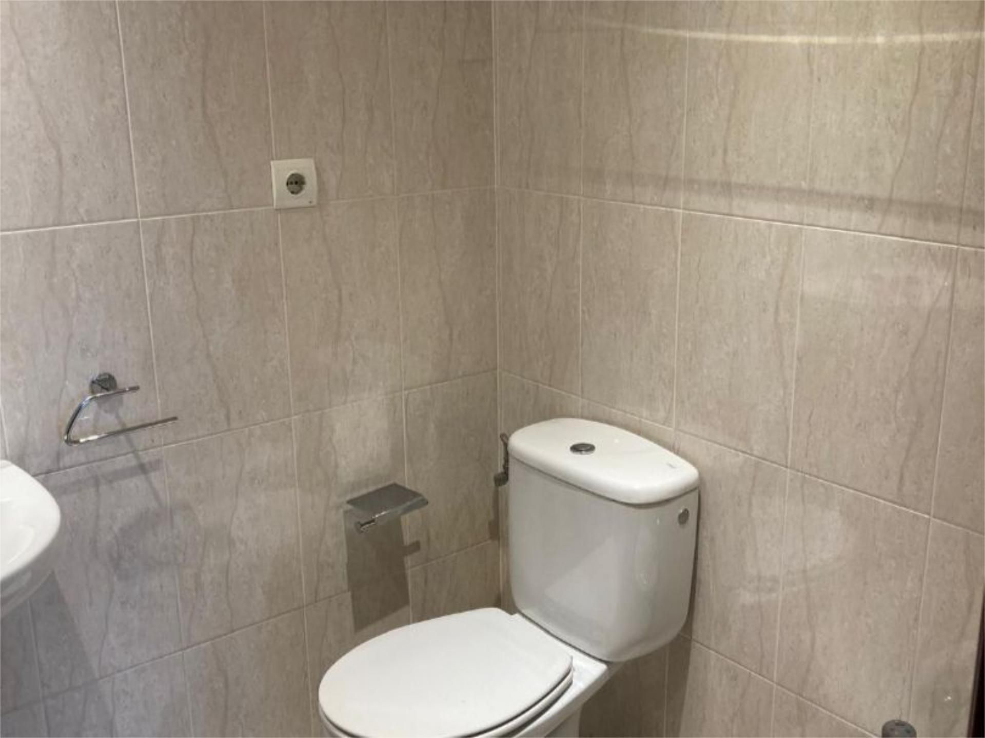 Piso en  Avenida Herrera Oria 117 - Foto 8