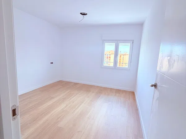 Piso en calle Matemático Romero, 1 - Foto 10