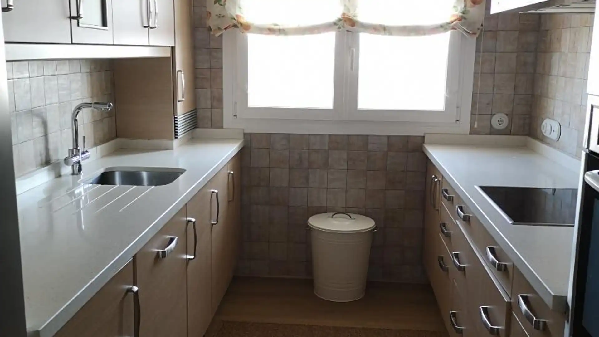 Piso en  Avenida de Adolfo Suárez 24 - Foto 4