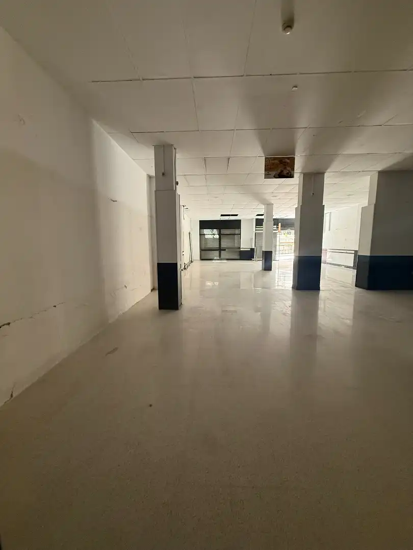 Local comercial en Sant Cugat del Vallès - Foto 17