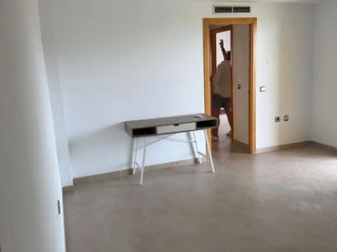 Piso en  Calle Bahía de Almería 18 - Foto 6