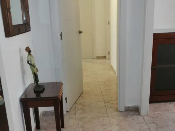 Piso en Faro, 1