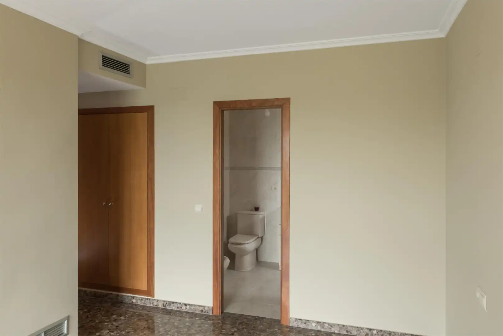 Piso en  Carrer de Joan Manuel Serrat 4 - Foto 9