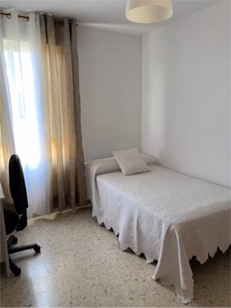 Piso en Teatinos - Foto 4