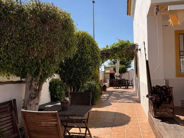 Chalet pareado en Avenida Comunidad Valenciana, 108, Pueblo Latino, Pueblo Latino - Foto 3