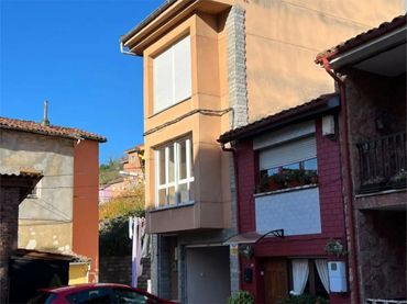 Casa adosada en  Cuesta Llugaron 35 - Foto 1