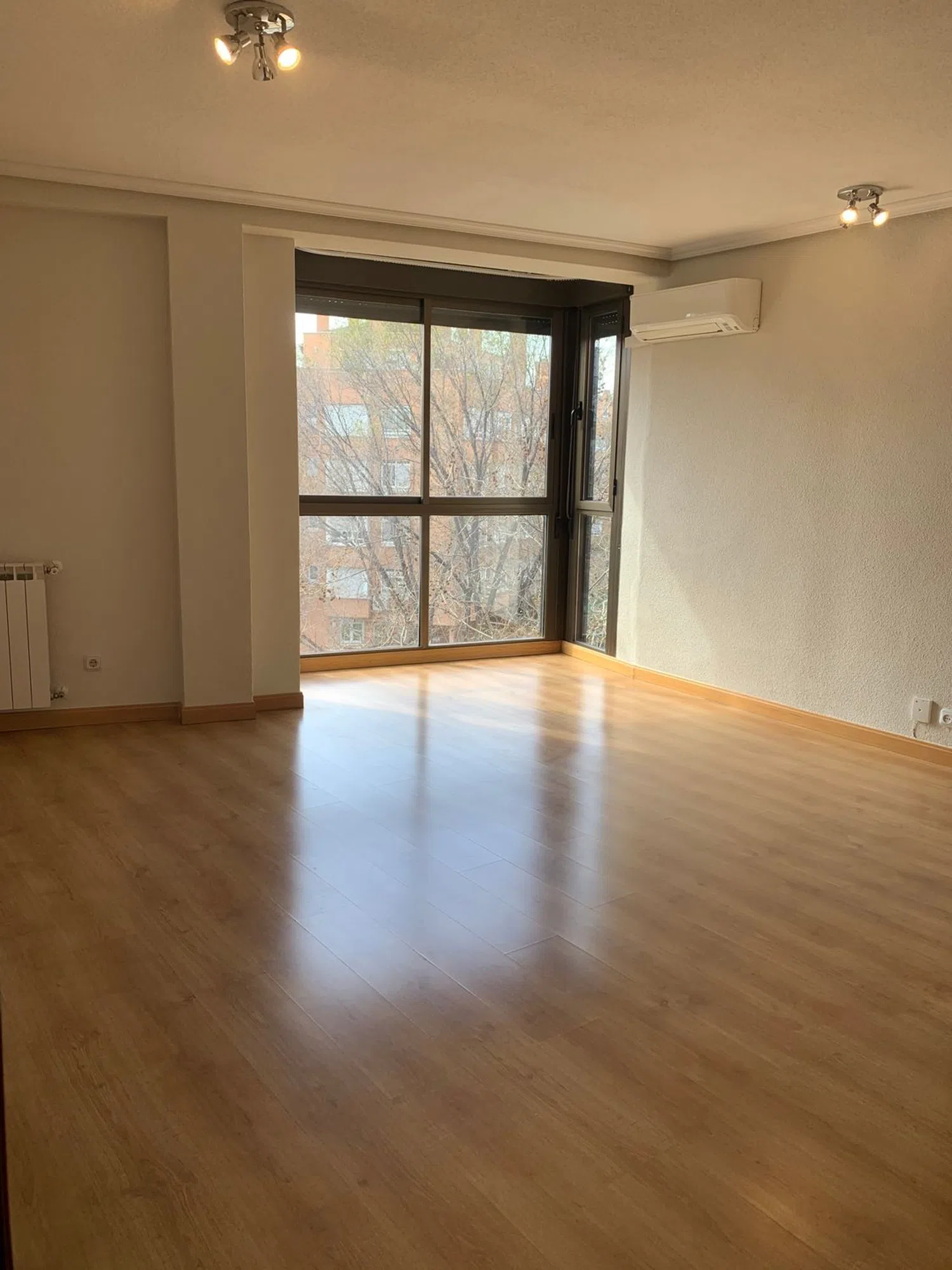 Piso en calle Alcalá, 483 - Foto 3